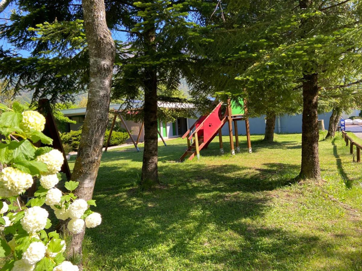 Camping Due Laghi Otel Levico Terme Dış mekan fotoğraf